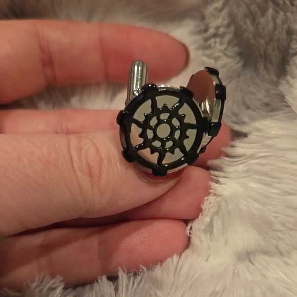 Black and Silver Stainless Steel Nautical Cufflinks Brand New In Box - Picture 4 of 5